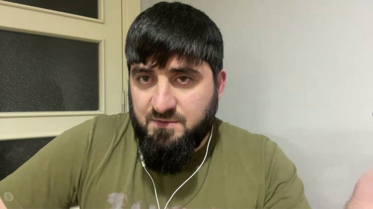 Моих родных в буквальном смысле держат в плену»: чеченский блогер Хасан  Халитов рассказал об угрозах семье из-за критики Кадырова